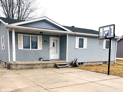 206 E 3rd St, Gibbon, NE, 68840