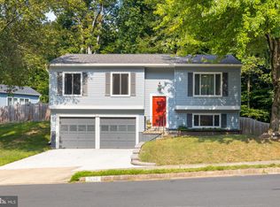 7253 Linden Tree Ln, Springfield, VA 22152