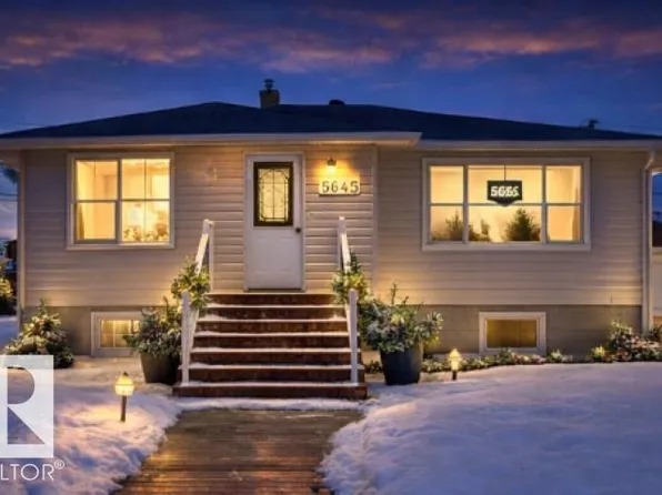 5645 50th St NW, Vegreville, AB T9C 1H7