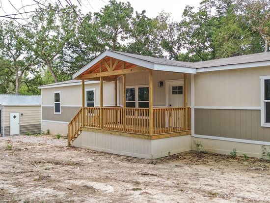 3332 Fm 1697, Ledbetter, TX 78946