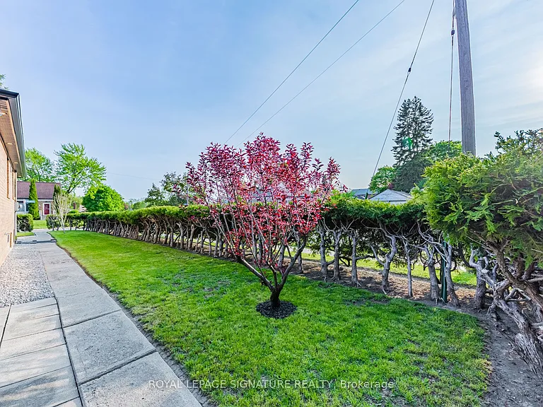 16 Boem Ave — Photo 36