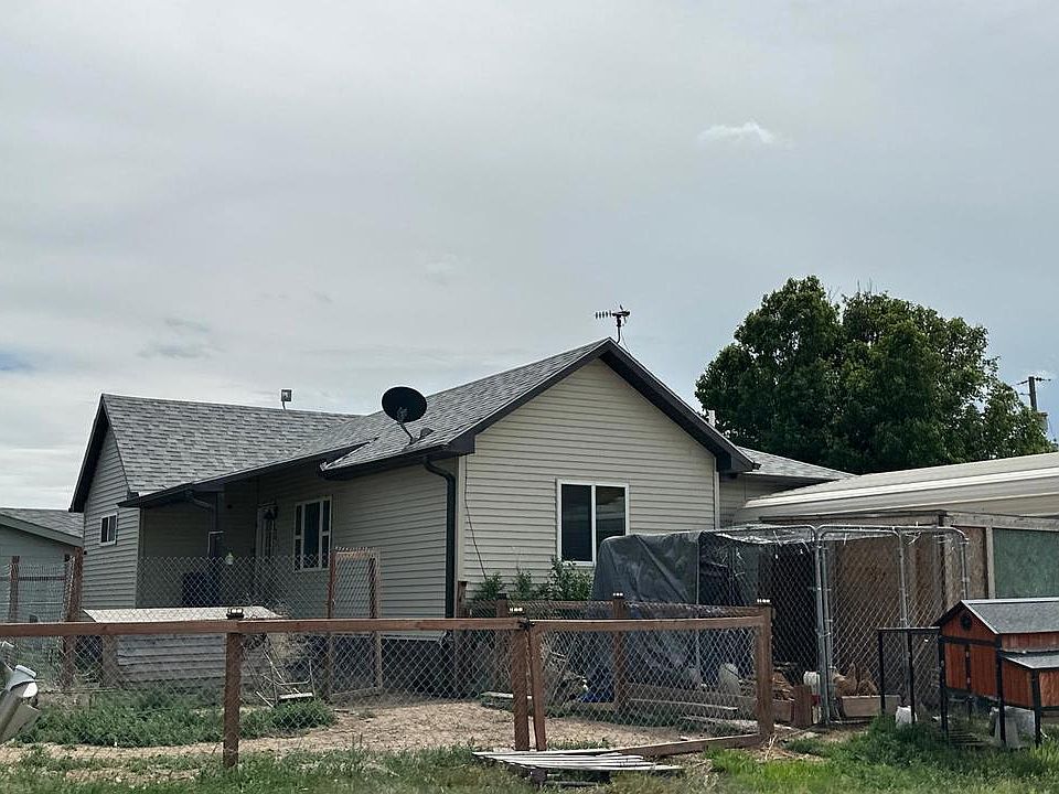 2nd image of 7621 6th St
