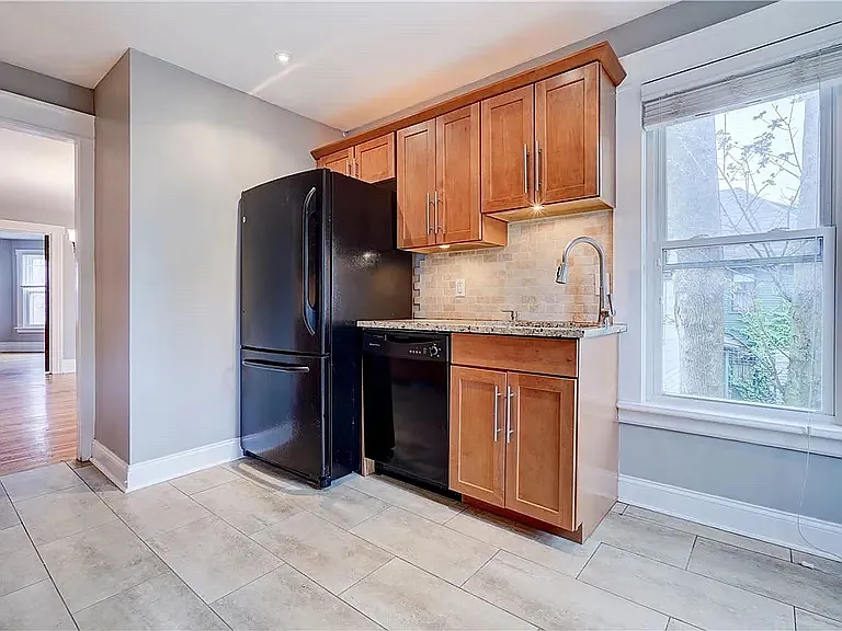 6567 Oxford St #65 — Photo 12