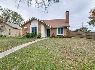 2930 Lancer Ln, Garland, TX 75044