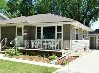 2014 S Helen St, Sioux City, IA 51106