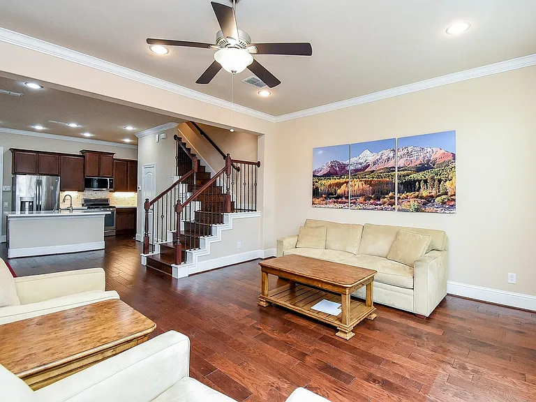 8413 Water Oak Pass Dr — Photo 10