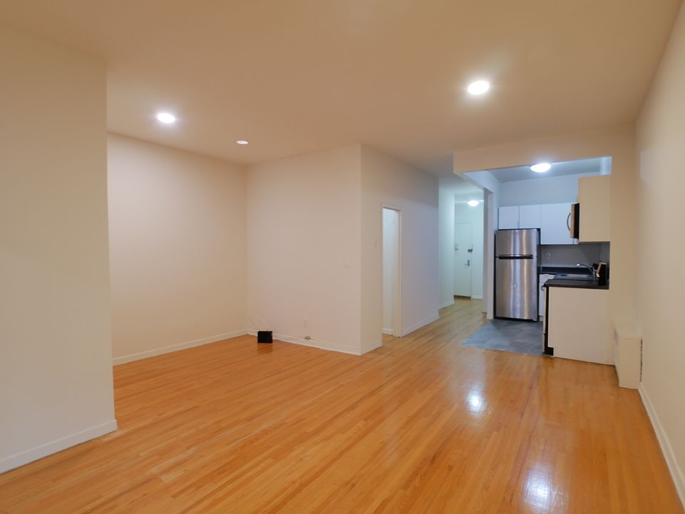 1st image of 427 E 76th St APT 4C