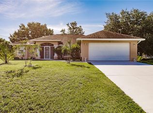 5701 Fairlane Dr, North Port, FL 34286