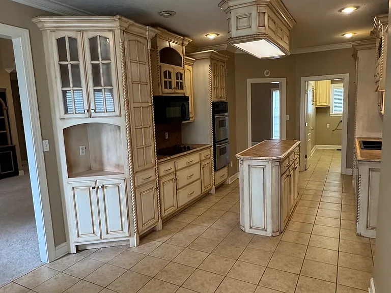 133 Ivybrook Cv — Photo 6