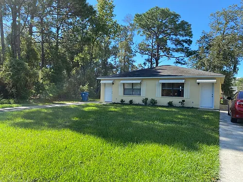 10320 Usher St Photo 1