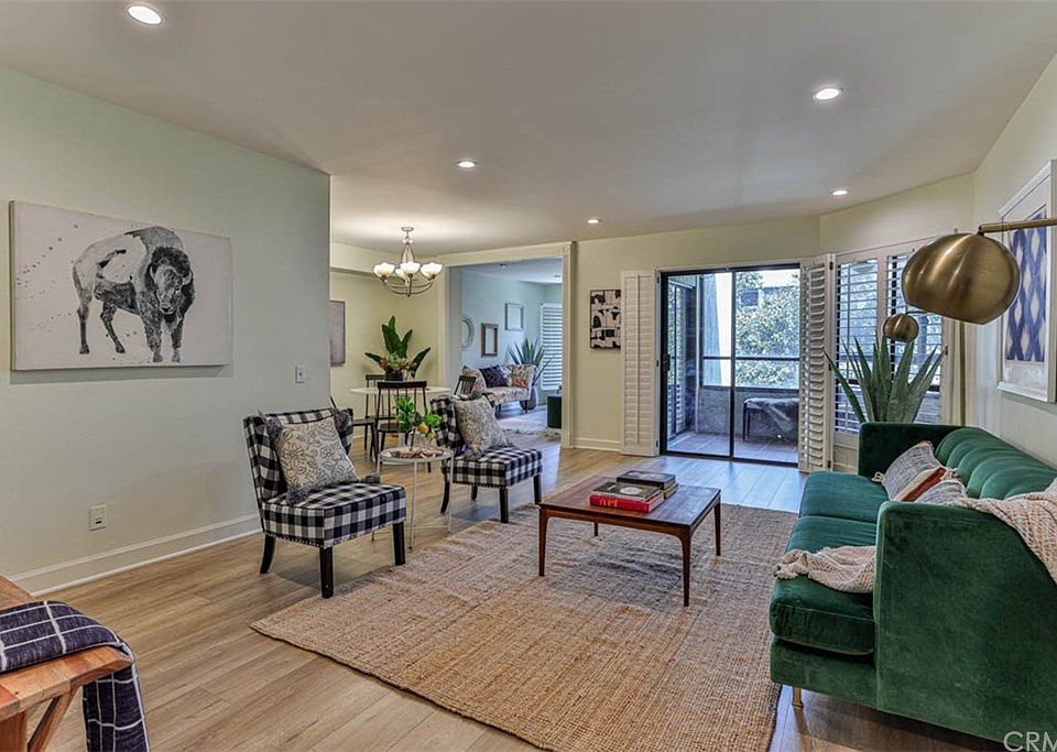 1st image of 225 N Rose St Unit 302