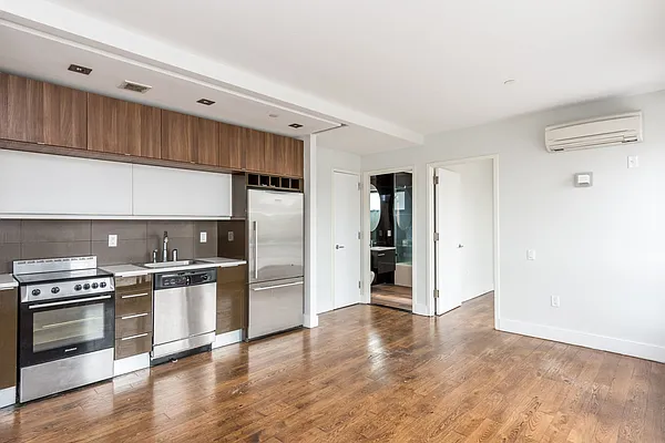 Rented by Nooklyn NYC LLC | media 41