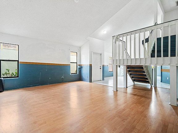 5th image of 65 Buxton Lane