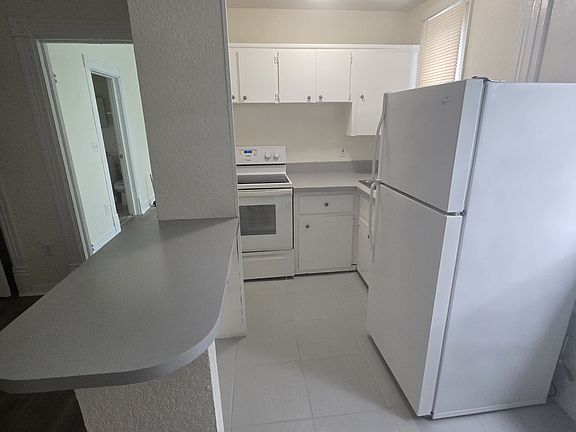 4th image of 746 4th Ave N APT 4