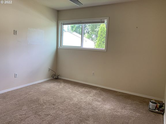 4th image of 7312 NE 16th Ave #106