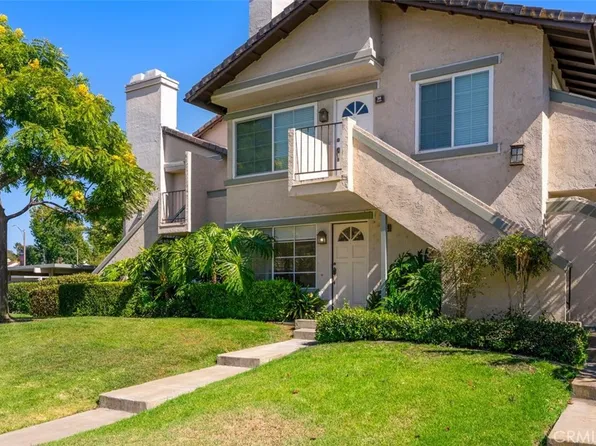 34 Exeter, Irvine, CA 92612