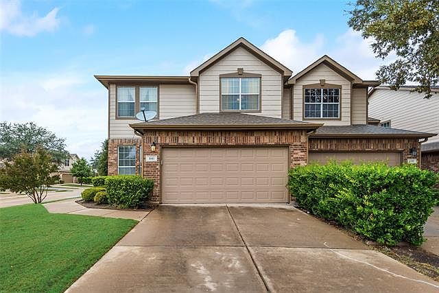 1st image of 941 Cypress Creek Dr