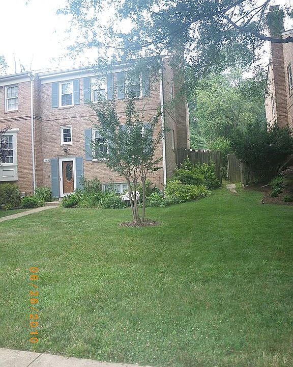 1st image of 2418 Falls Place Ct