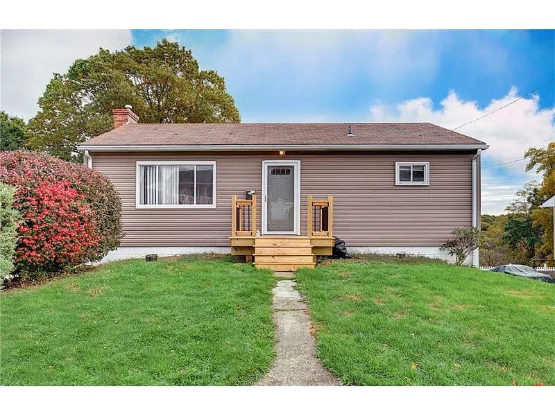 1008 Maine Ave photo 1