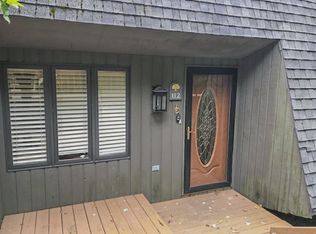 112 View Bend St, Johnson City, TN 37601