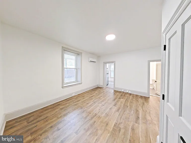 355 Lyceum Ave #1 — Photo 2