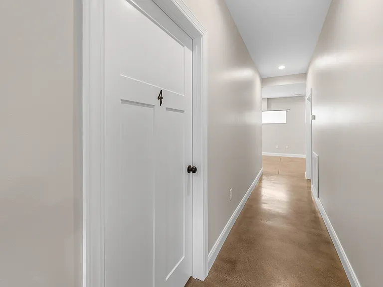 160B Warwick St — Photo 36