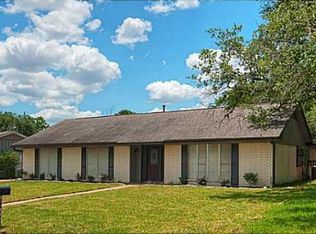 3800 Sunnybrook Ln, Bryan, TX 77802