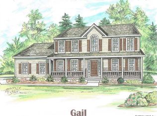 2 Redwing Ct, Averill Park, NY 12018