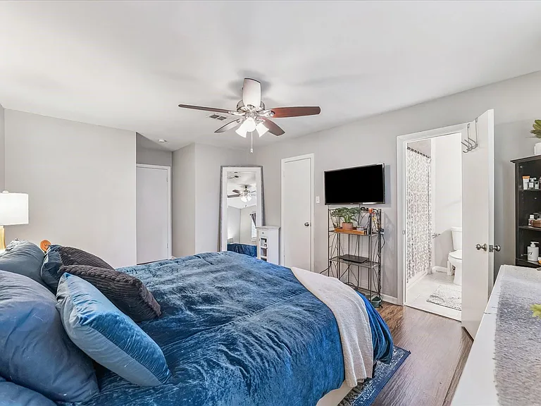 5811 Spruce Forest Dr — Photo 12