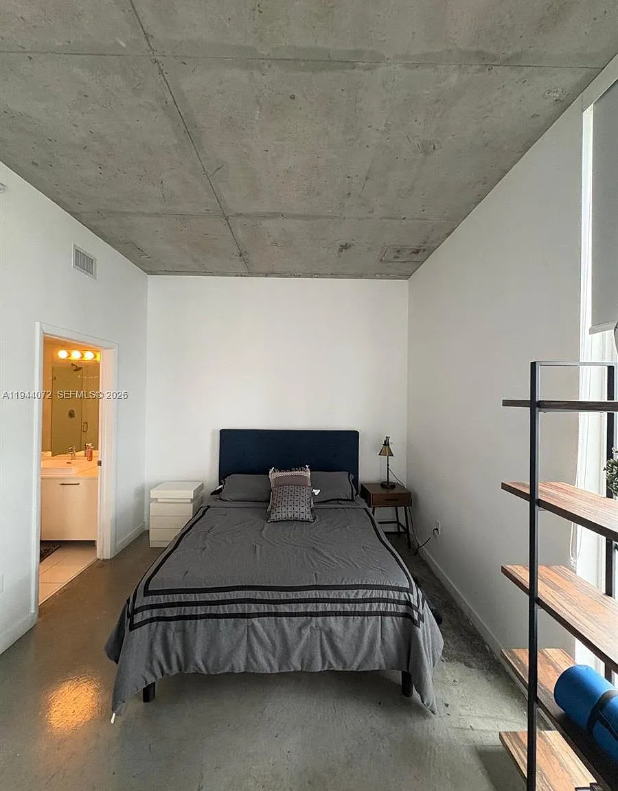 Centro Condo — Photo 3