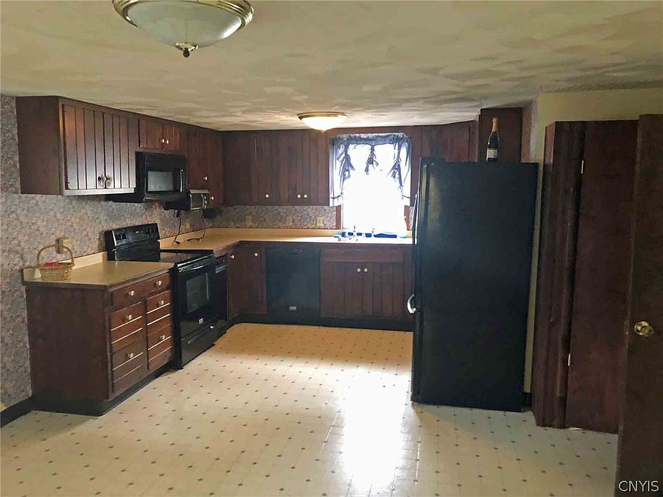 67 1st St, Ilion, NY 13357 Zillow