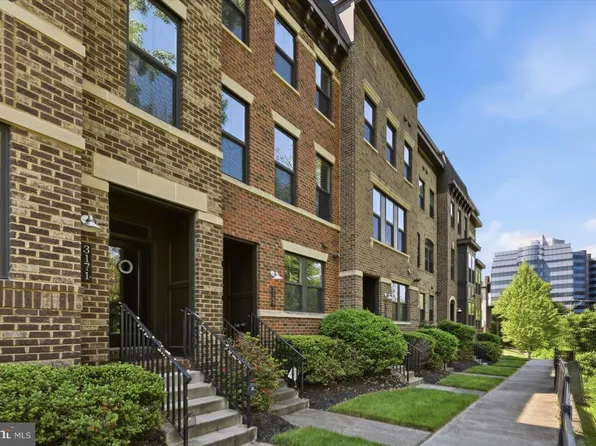 3169 Virginia Bluebell Ct, Fairfax, VA 22031