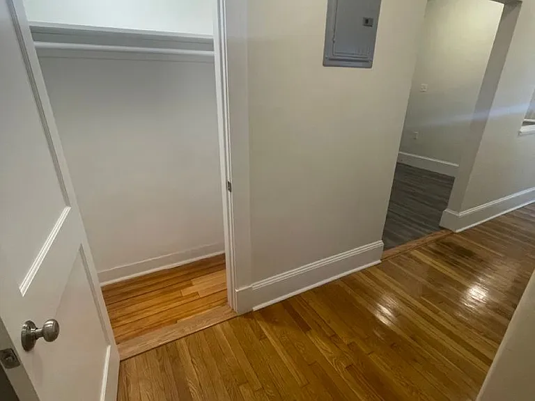 1595 Beacon St #13 — Photo 12