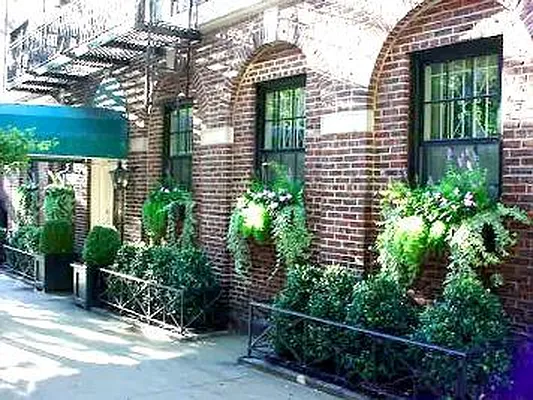 Sold by Corcoran | media 17