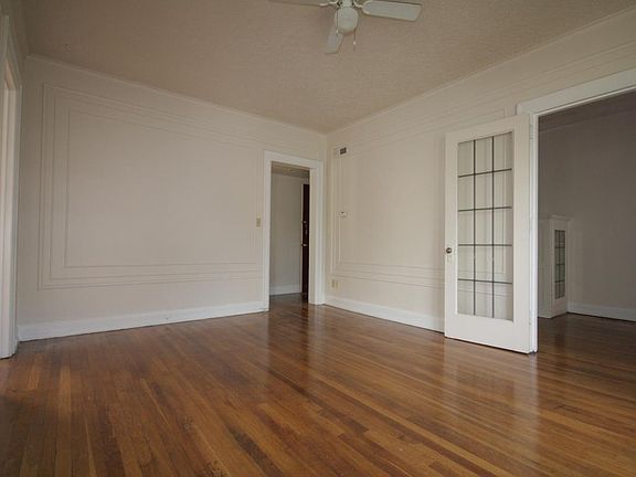 3rd image of 3726 N Meridian St