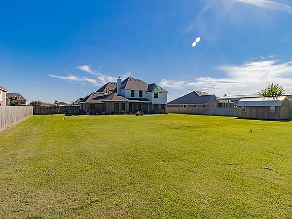4th image of 8735 Tumblewood Dr