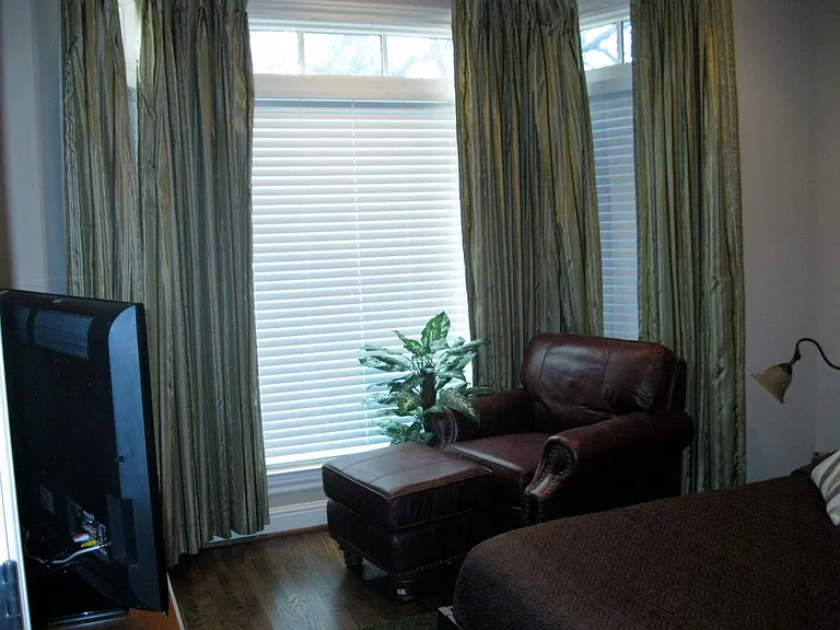 Bottom Bedroom or Large Office?