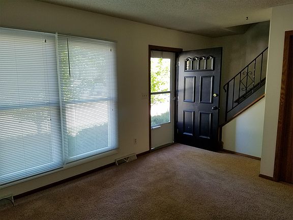 205 Westgate - Living Room