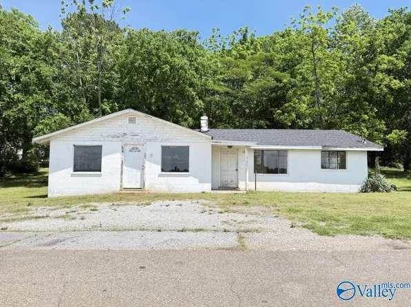 11801 W Gateway Dr SE, Huntsville, AL 35803