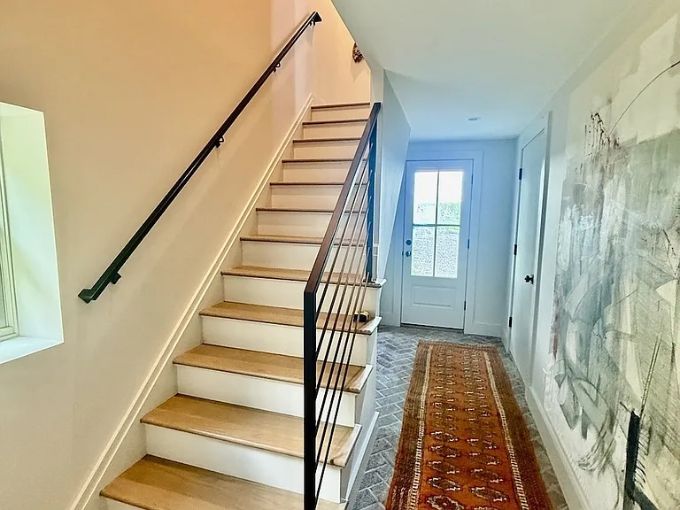150 Millerton Rd — Photo 4