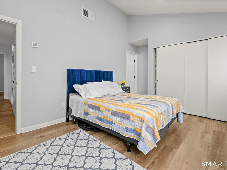 100 Hope St #41 — Photo 16