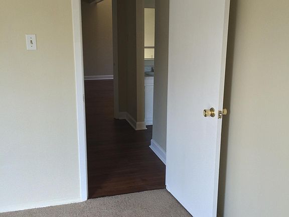 5th image of 2511 S Carrollton Ave APT 106