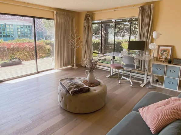 1 Captain Dr Unit 156D, Emeryville, CA 94608
