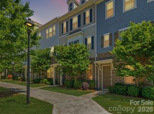 9812 Ainslie Downs St, Charlotte, NC 28273