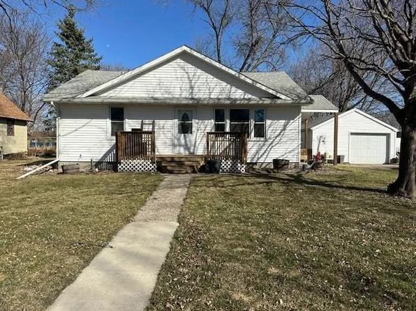 107 1st Ave SW, Mapleton, MN 56065