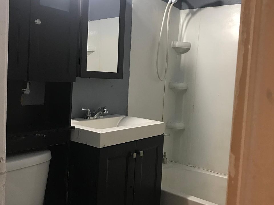 1st image of 10800 Newton Ave