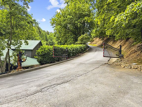 4th image of 135 Wild Heron Way Lot 135