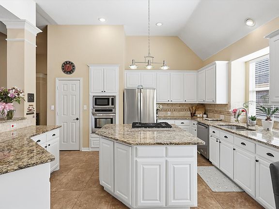 4th image of 1521 Bethlehem Rd