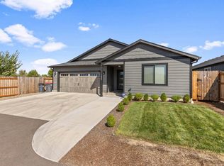1880 Aster St, Medford, OR 97501