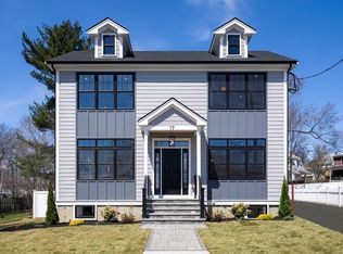 17 Puritan Rd, Watertown, MA 02472